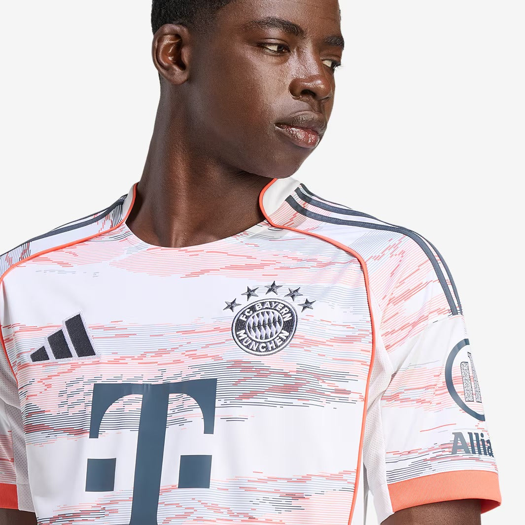 Camisa Adidas Bayern de Munique 2025/26 II Torcedor