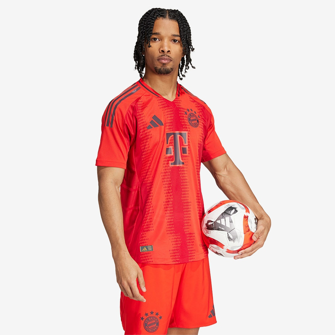 Camisa Adidas Bayern de Munique 2024/25 I Authentic