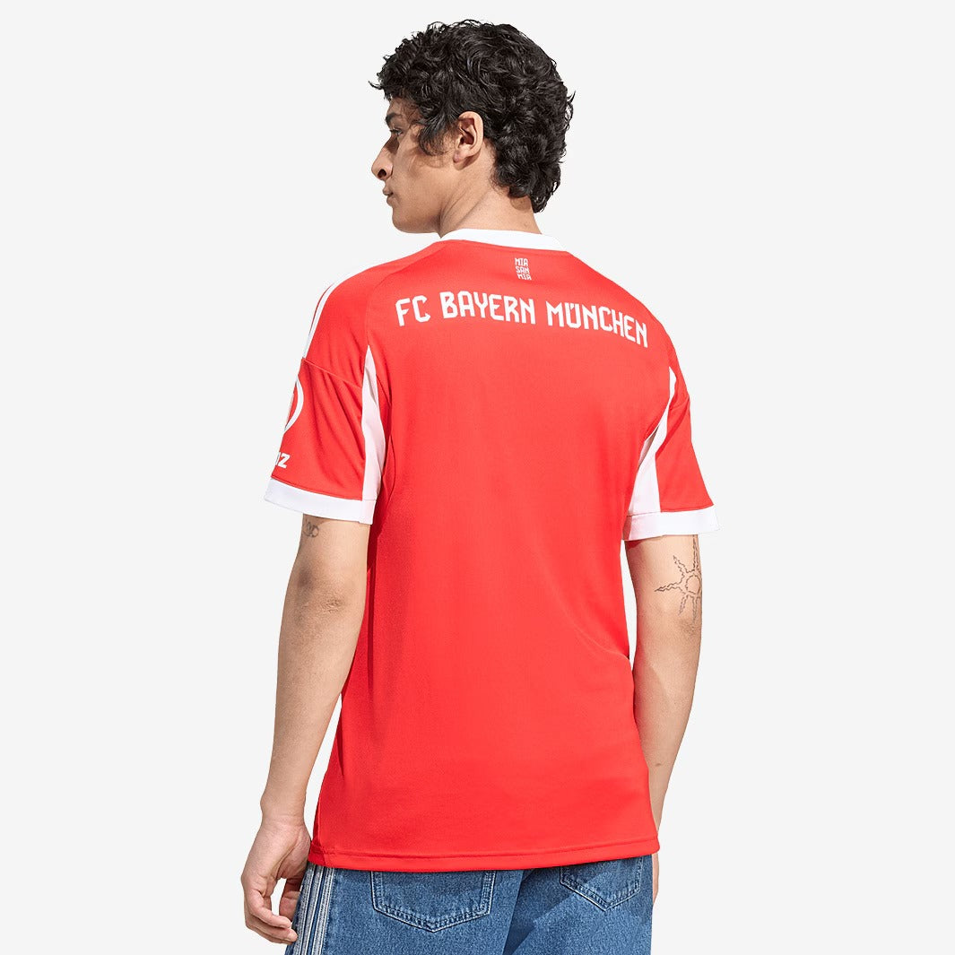 Camisa Bayern de Munique 2025/26 I