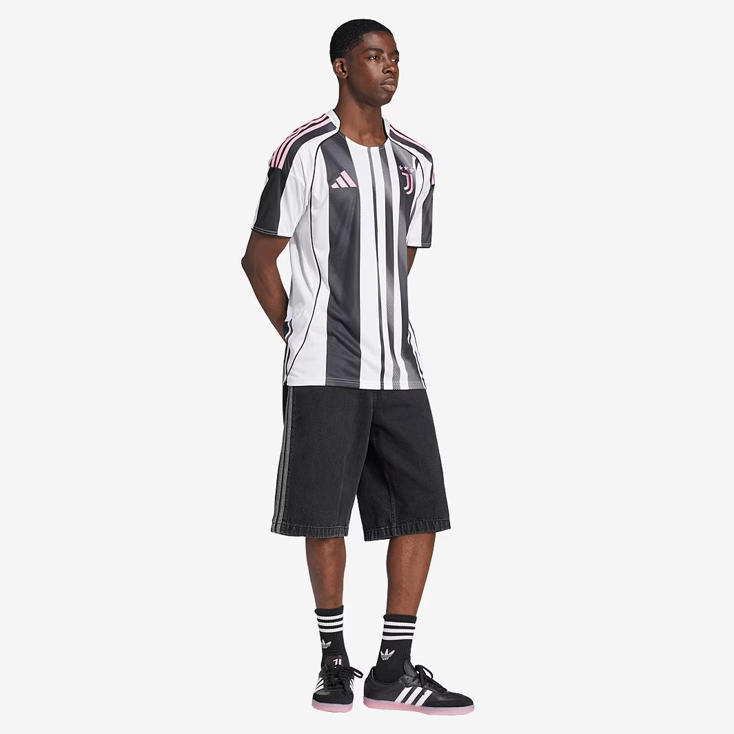 Camisa Juventus 2025/26 I