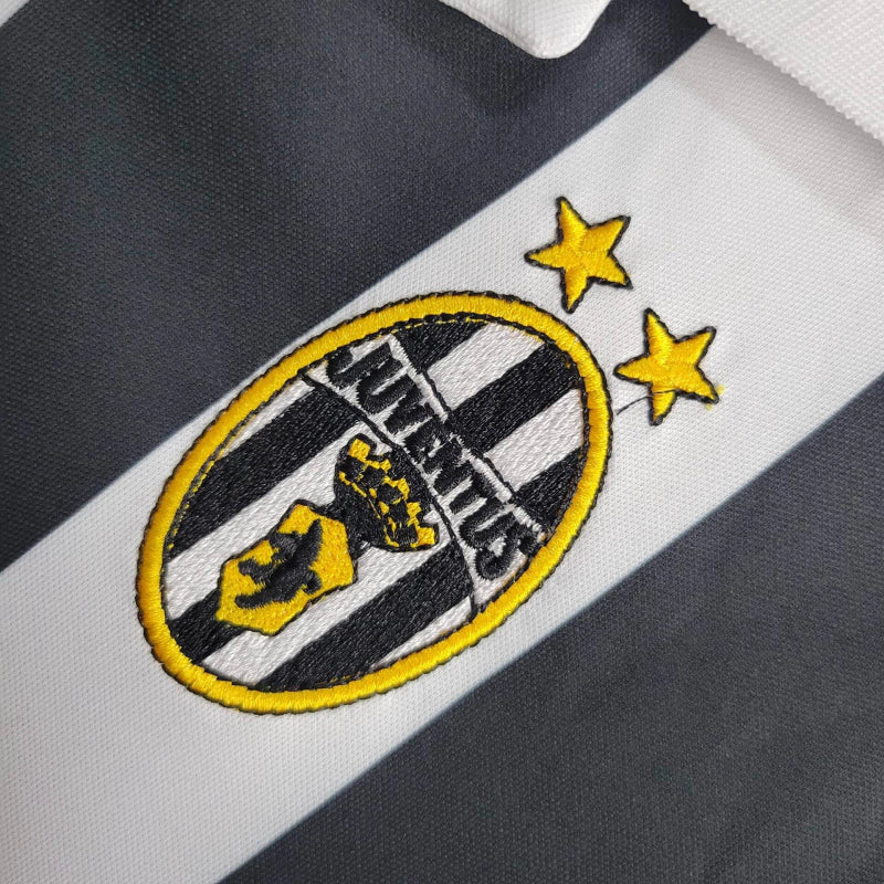 Camisa Retrô Juventus I 1999/2000 manga longa - Kappa Masculina- Preta e branca