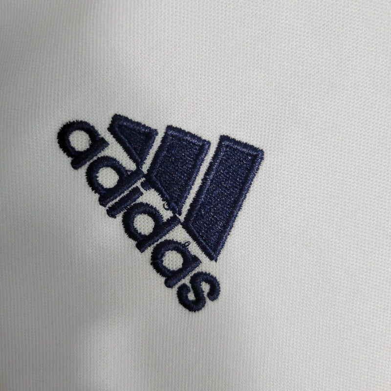 Camisa Retrô Real Madrid I 16/17 manga longa - Masculina Adidas - Branca com detalhes em azul