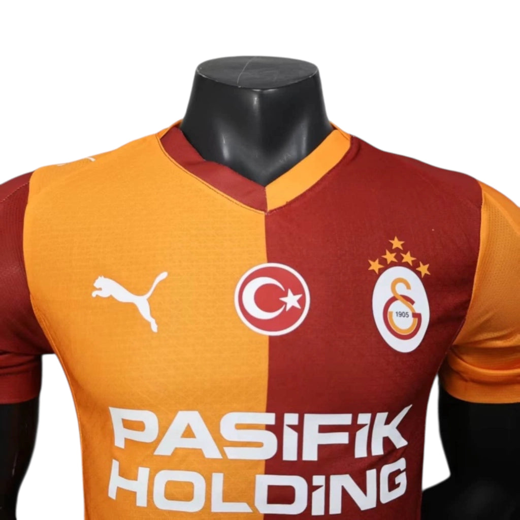 Camisa Galatasaray I 25/26 - Jogador Puma Masculina - Amarela e vermelha