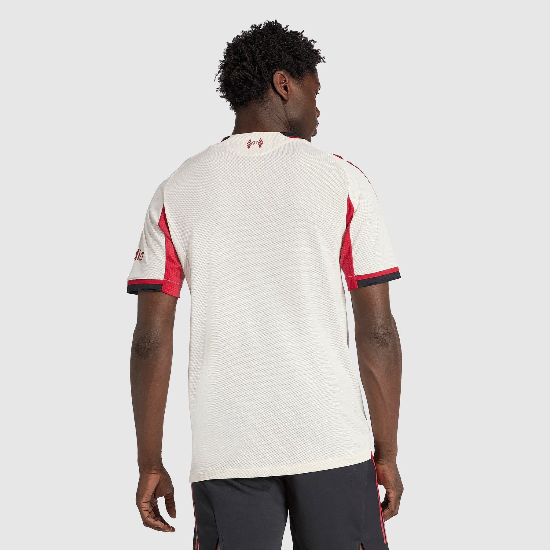 Camisa adidas Liverpool 2025/26 II Jogador