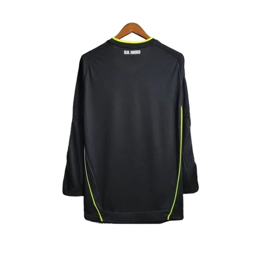 Camisa Retrô Real Madrid II 2010/2011 manga longa - Masculina Adidas - Preta com detalhes em branco e amarelo