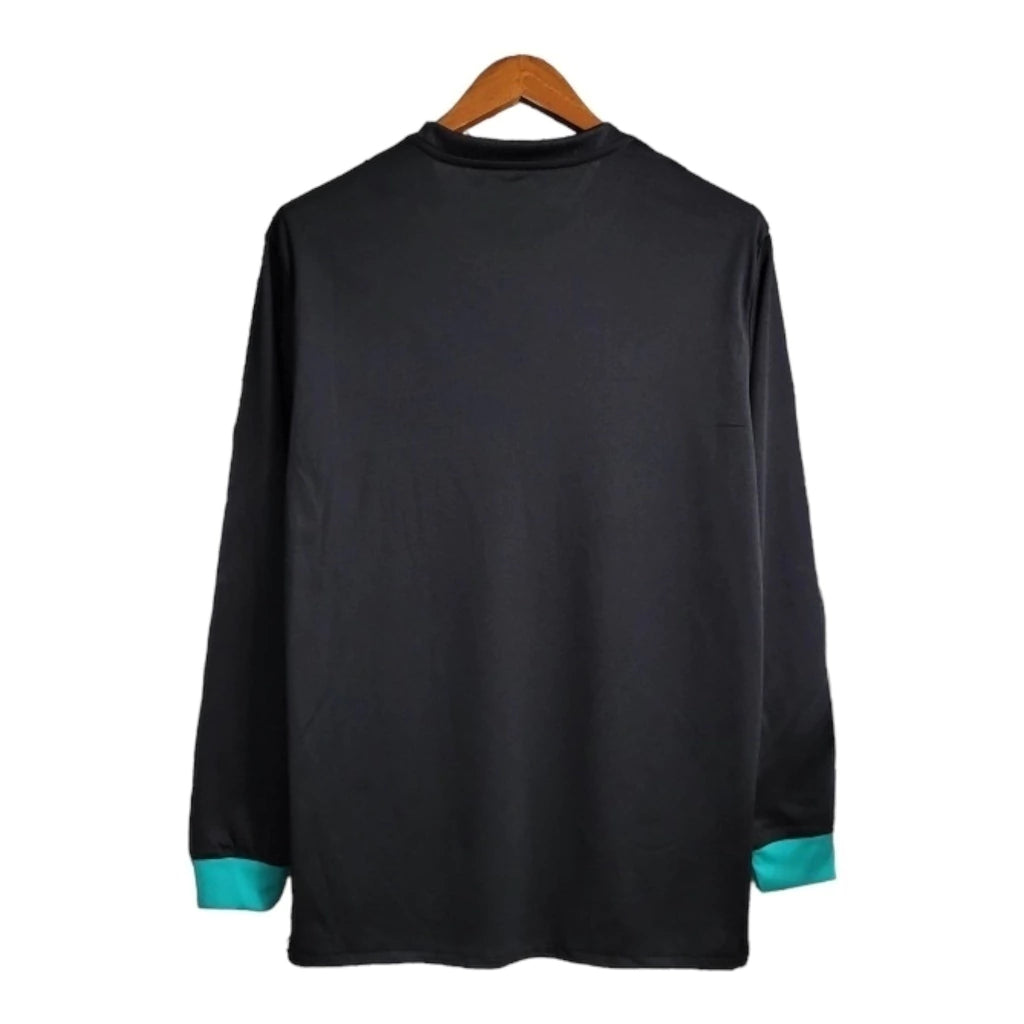 Camisa Retrô Real Madrid I 2017/2018 manga longa - Adidas Masculina - Preta com detalhes em verde