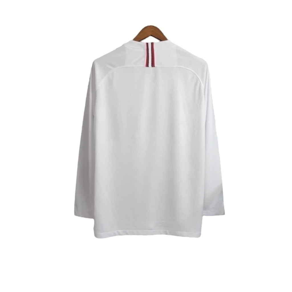 Camisa Retrô Paris Saint German Edição Champions League 2018/2019 manga longa - Masculina Jordan - Branca com detalhes em branco e vermelho e preto