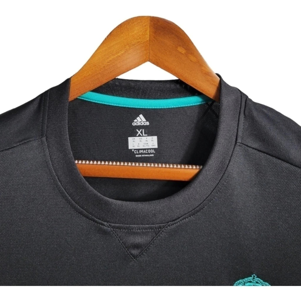 Camisa Retrô Real Madrid I 2017/2018 manga longa - Adidas Masculina - Preta com detalhes em verde