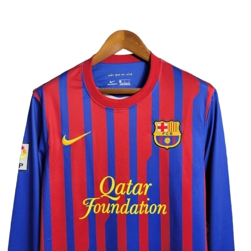 Camisa Retrô Barcelona I 2011/2012 manga longa - Nike Masculina - Vermelha com detalhes em azul
