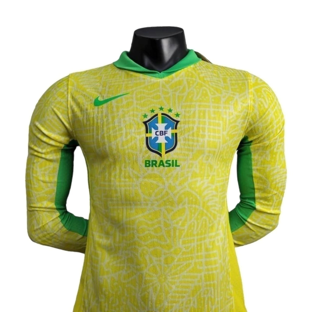 Camisa Seleção Brasileira I 24/25 manga longa - Jogador Nike Masculina - Amarela com detalhes em verde