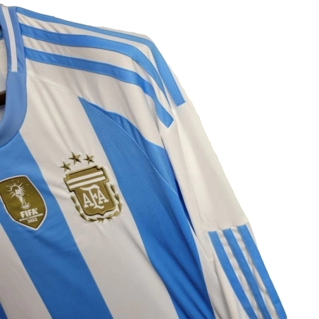 Camisa Seleção da Argentina I 24/25 manga longa - Torcedor Adidas Masculina - Azul e branca com detalhes em dourado