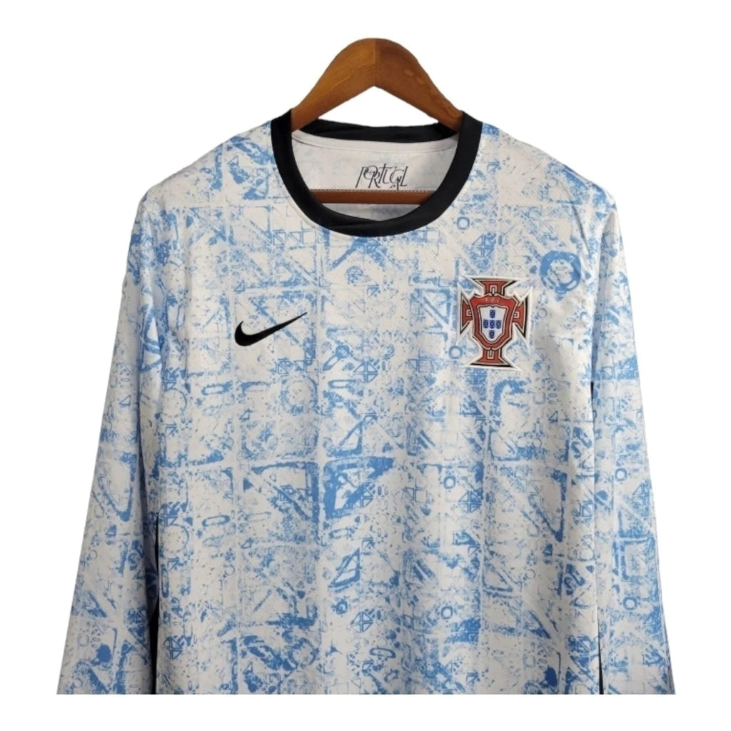 Camisa Seleção de Portugal II 24/25 manga longa - Torcedor Nike Masculina - Branca com detalhes em azul