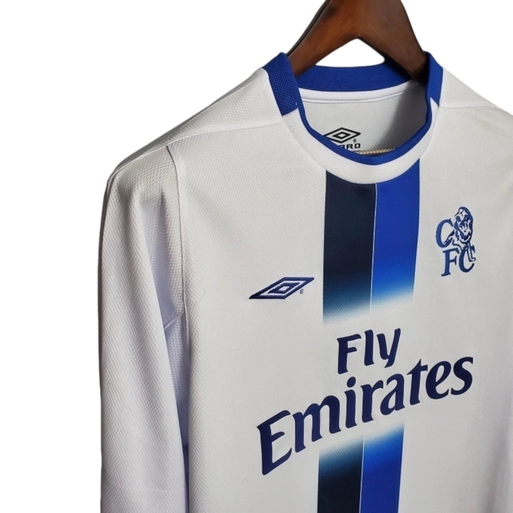 Camisa Retrô Chelsea II 2003/2005 manga longa - Masculina Umbro - Branca com detalhes em azul