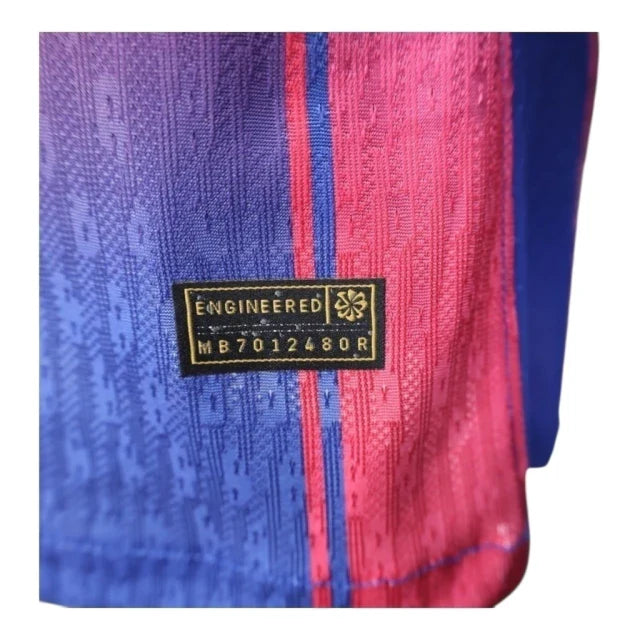 Camisa Barcelona I 25/26 - Jogador Nike Masculina - Azul e vermelha