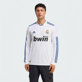 Camisa Retrô Real Madrid 2010/11 I Manga Longa
