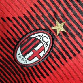 Camisa AC Milan I 23/24 manga longa - Torcedor Puma Masculina - Vermelha e preta