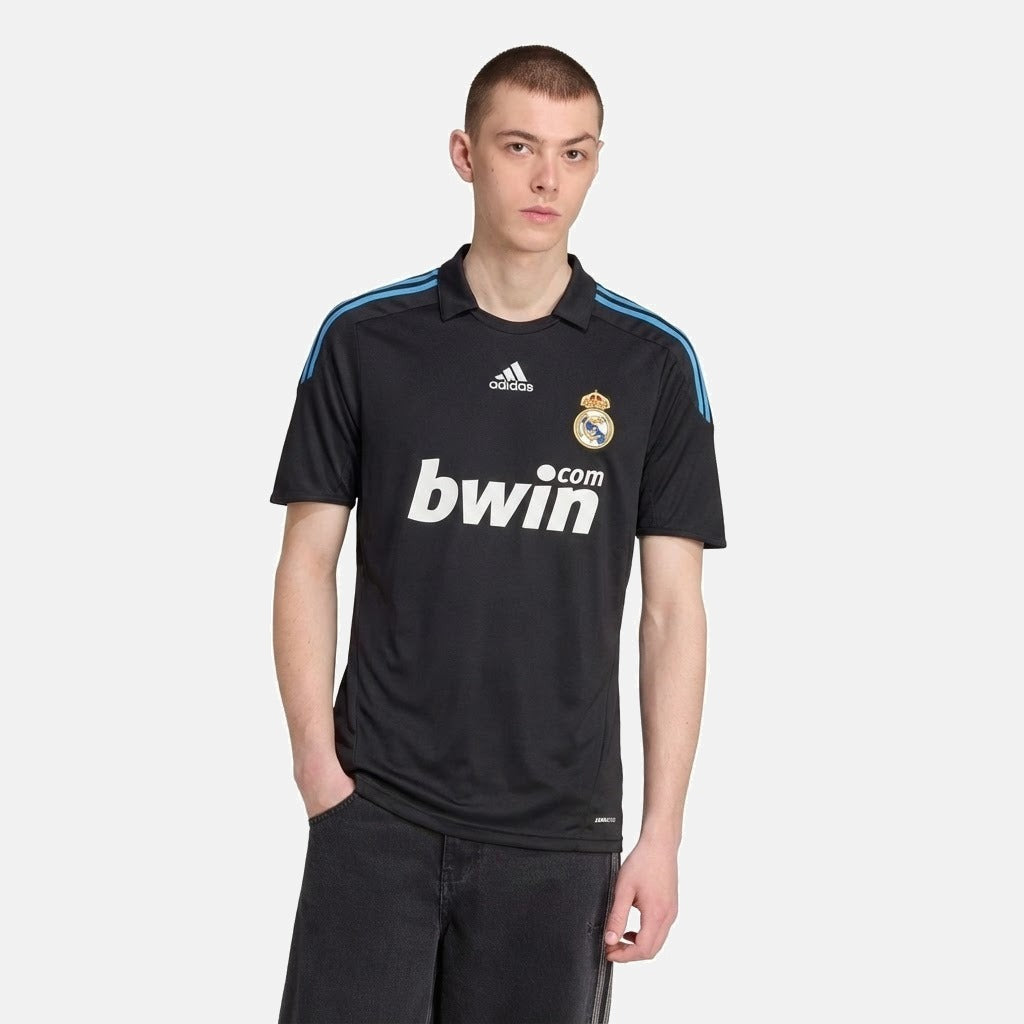 Camisa Retrô Real Madrid 2009/10 II