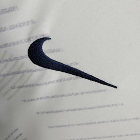 Camisa Tottenham I 23/24 manga longa - Torcedor Nike Masculina - Branca com detalhes em azul