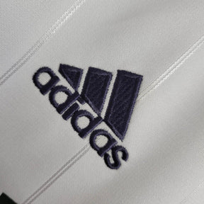 Camisa Retrô Real Madrid I 2012/2013 manga longa - Adidas Masculina - Branca com detalhes em azul