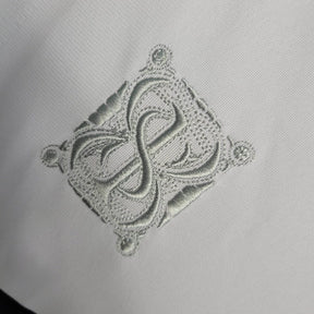 Camisa Retrô Real Madrid I 09/10 manga longa - Masculina Adidas - Branca com detalhes em preto e amarelo