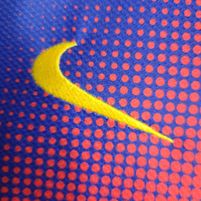 Camisa Retrô Barcelona I 12/13 manga longa - Masculina Nike - Azul com detalhes em vermelho