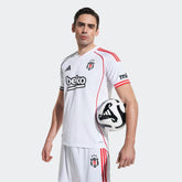 Camisa adidas Beşiktaş JK 2025/26 I