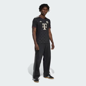 Camisa adidas Bayern de Munique 2025/26 III