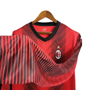 Camisa AC Milan I 23/24 manga longa - Torcedor Puma Masculina - Vermelha e preta