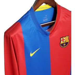 Camisa Retrô Barcelona I 06/07 manga longa - Masculina Nike - Azul e vermelha