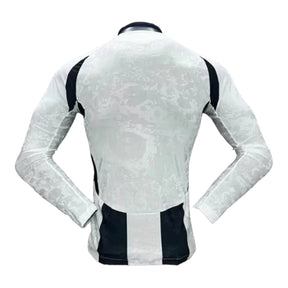 Camisa Juventus I 24/25 manga longa - Jogador Adidas Masculina - Preta e branca