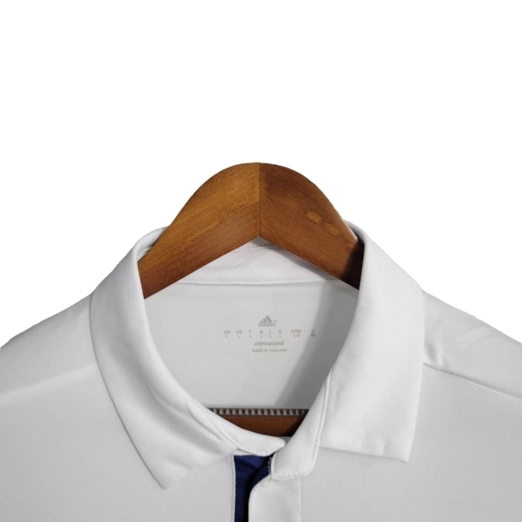 Camisa Retrô Real Madrid I 16/17 manga longa - Masculina Adidas - Branca com detalhes em azul