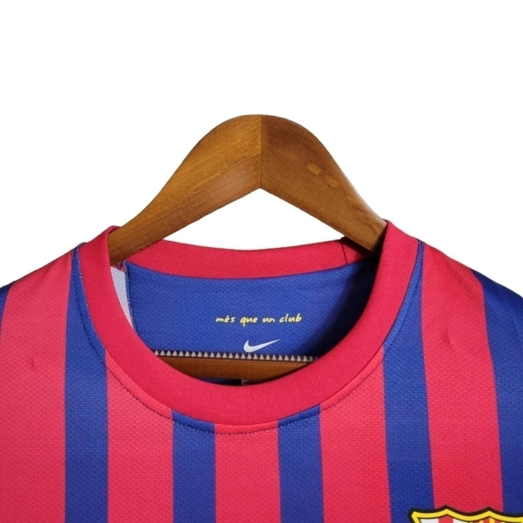 Camisa Retrô Barcelona I 2011/2012 manga longa - Nike Masculina - Vermelha com detalhes em azul