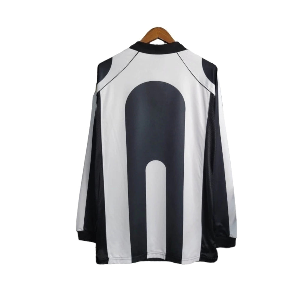 Camisa Retrô Juventus I 1997/1998 manga longa - Masculina Kappa - Pret