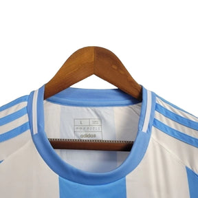 Camisa Seleção da Argentina I 24/25 manga longa - Torcedor Adidas Masculina - Azul e branca com detalhes em dourado