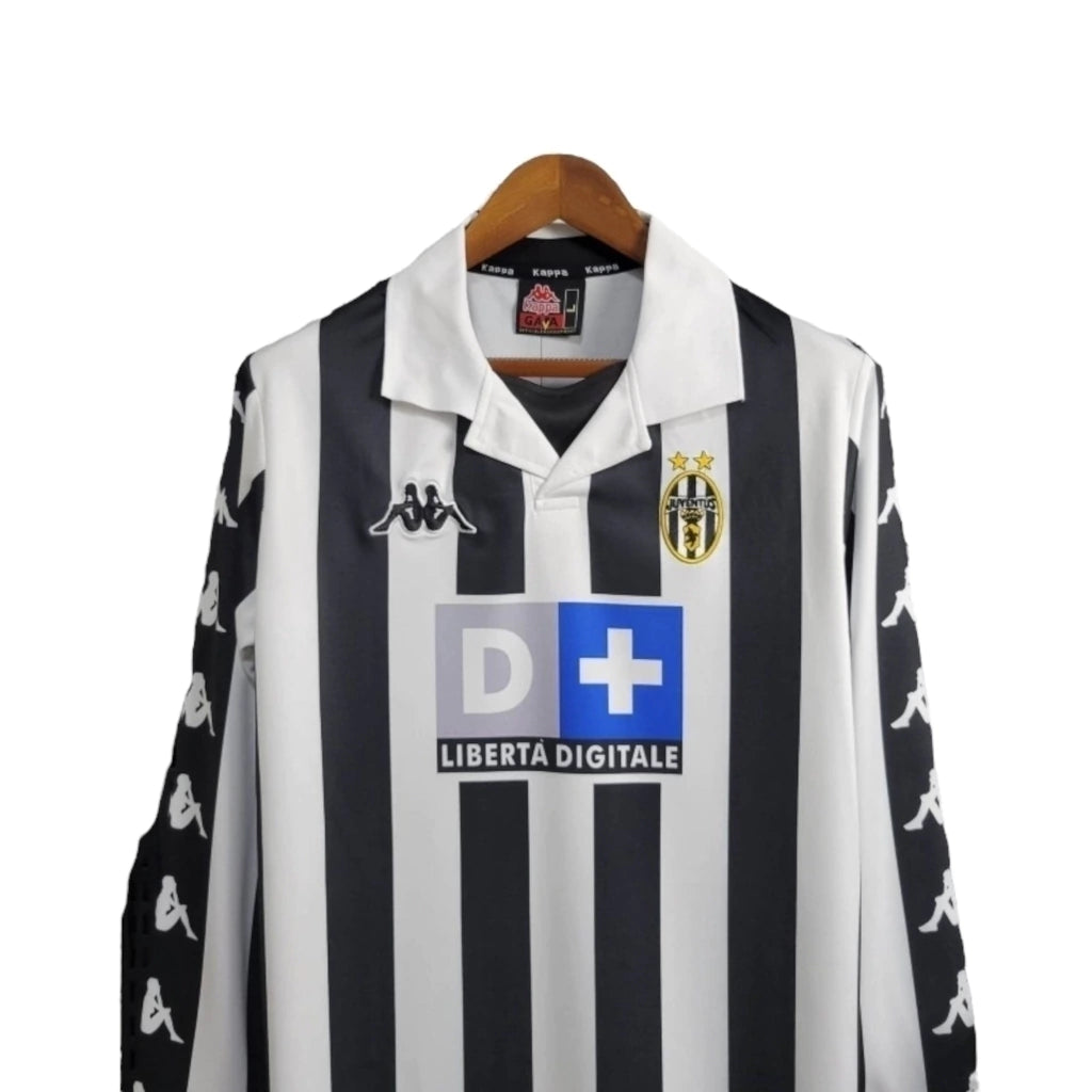 Camisa Retrô Juventus I 1999/2000 manga longa - Kappa Masculina- Preta e branca