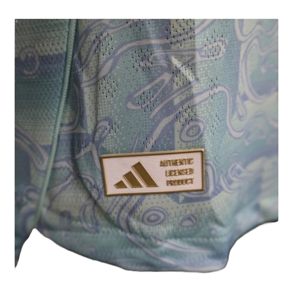 Camisa Juventus II 25/26 manga longa - Jogador Adidas Masculina - Azul com detalhes em branco e amarelo