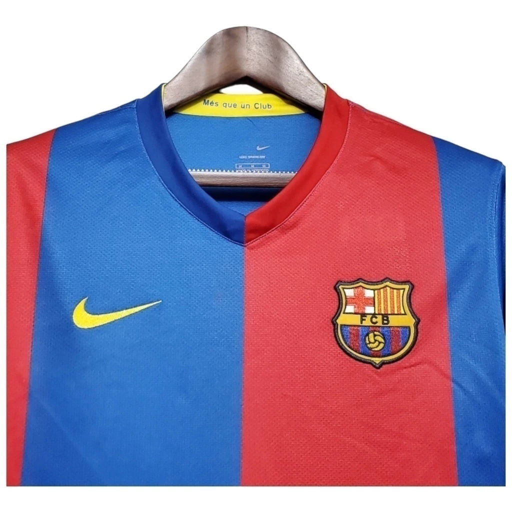 Camisa Retrô Barcelona I 06/07 manga longa - Masculina Nike - Azul e vermelha