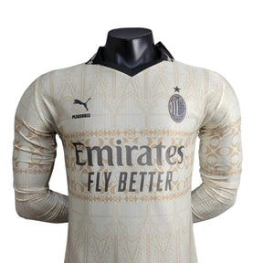 Camisa AC Milan Edição especial 24/25 manga longa - Jogador Puma Masculina - Bege com detalhes em preto